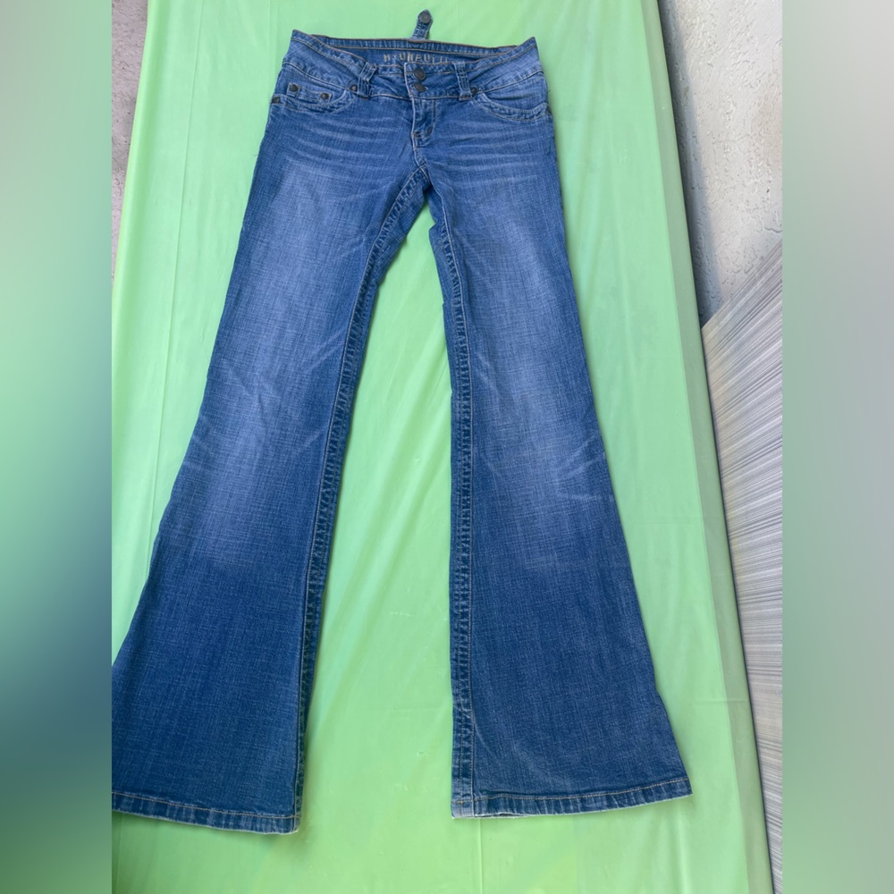 LOW RlCE FLARE LEGS VlNTAGE JEANS 
SIZE 1/2 JUNIORS - Picture 7 of 12